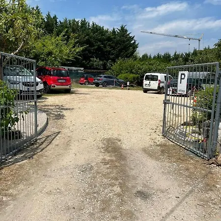 Vittoria Peschiera Peschiera del Garda