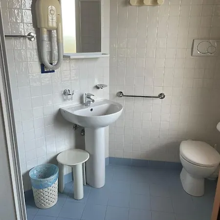 Vittoria Peschiera Peschiera del Garda