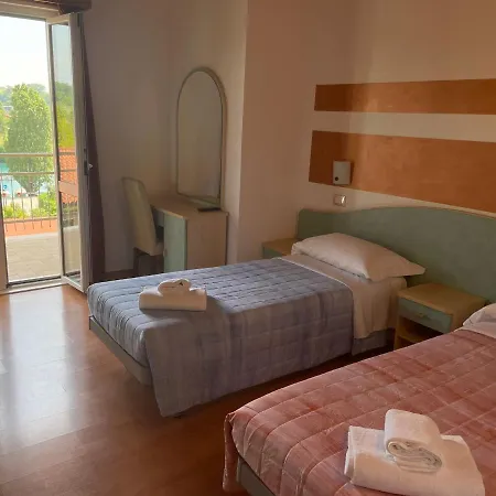 Vittoria Peschiera Bed & Breakfast Peschiera del Garda