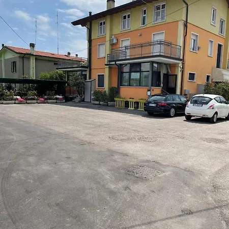 Vittoria Peschiera Bed & Breakfast Peschiera del Garda