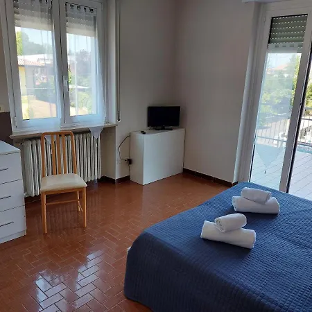Vittoria Peschiera Alojamento de Acomodação e Pequeno-almoço Peschiera del Garda