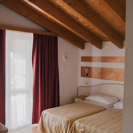 Frühstückspension Vittoria Peschiera