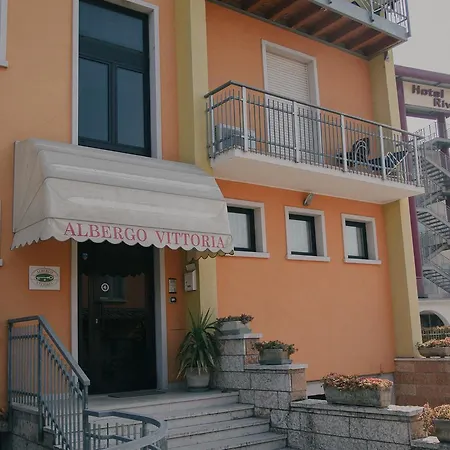 Vittoria Peschiera Peschiera del Garda